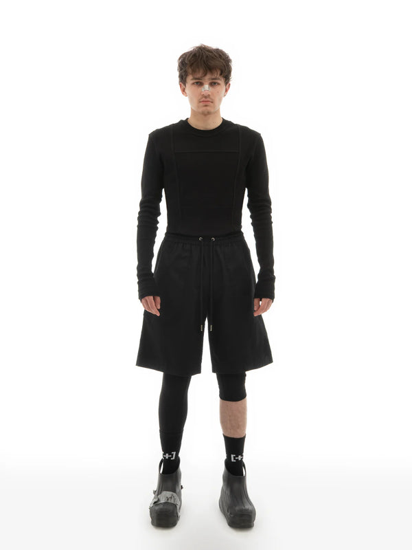 °Lace-up/ — patch pocket shorts – back view – by °A-C/ – Dream Unit Amsterdam