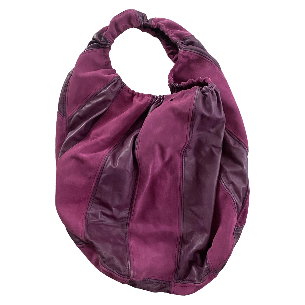 Dark purple and pink handmade leather crossbody bag by Finn van der Wal — product view