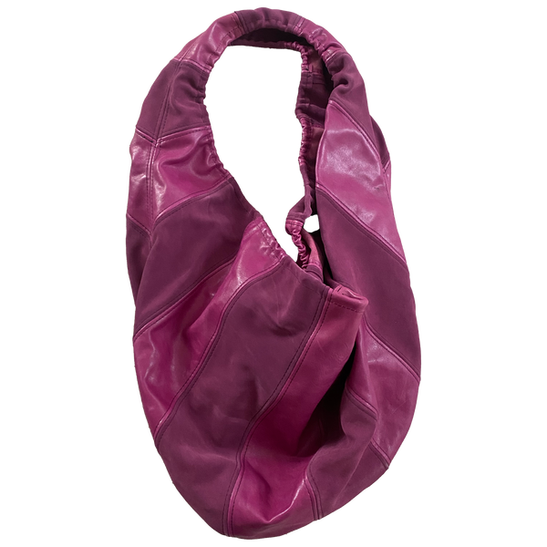 Pink handmade leather crossbody bag by Finn van der Wal — product view