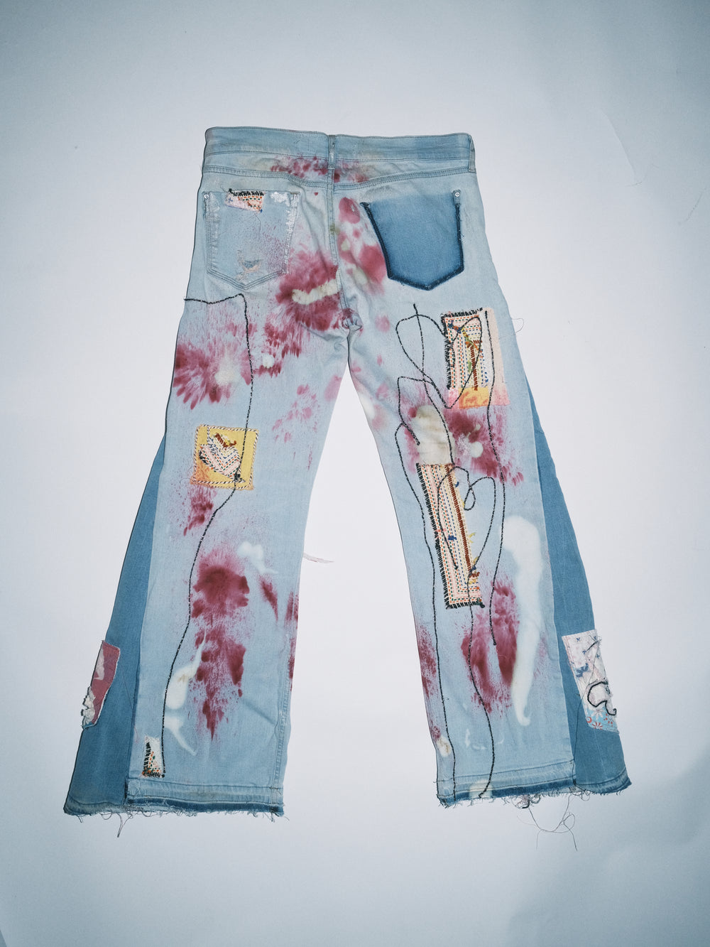 Destroyed jeans