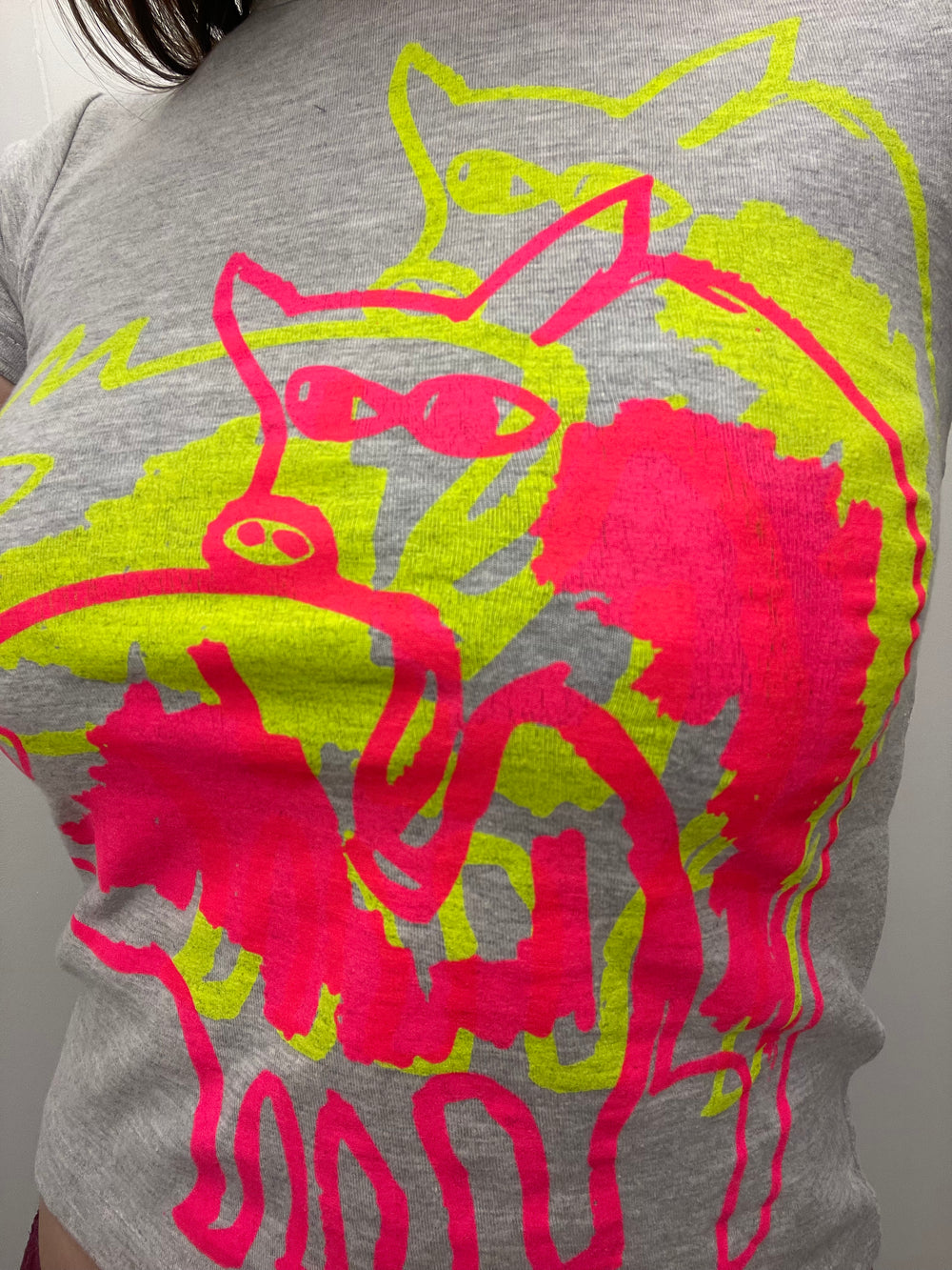 Gray t-shirt with a colorful fox design on the back