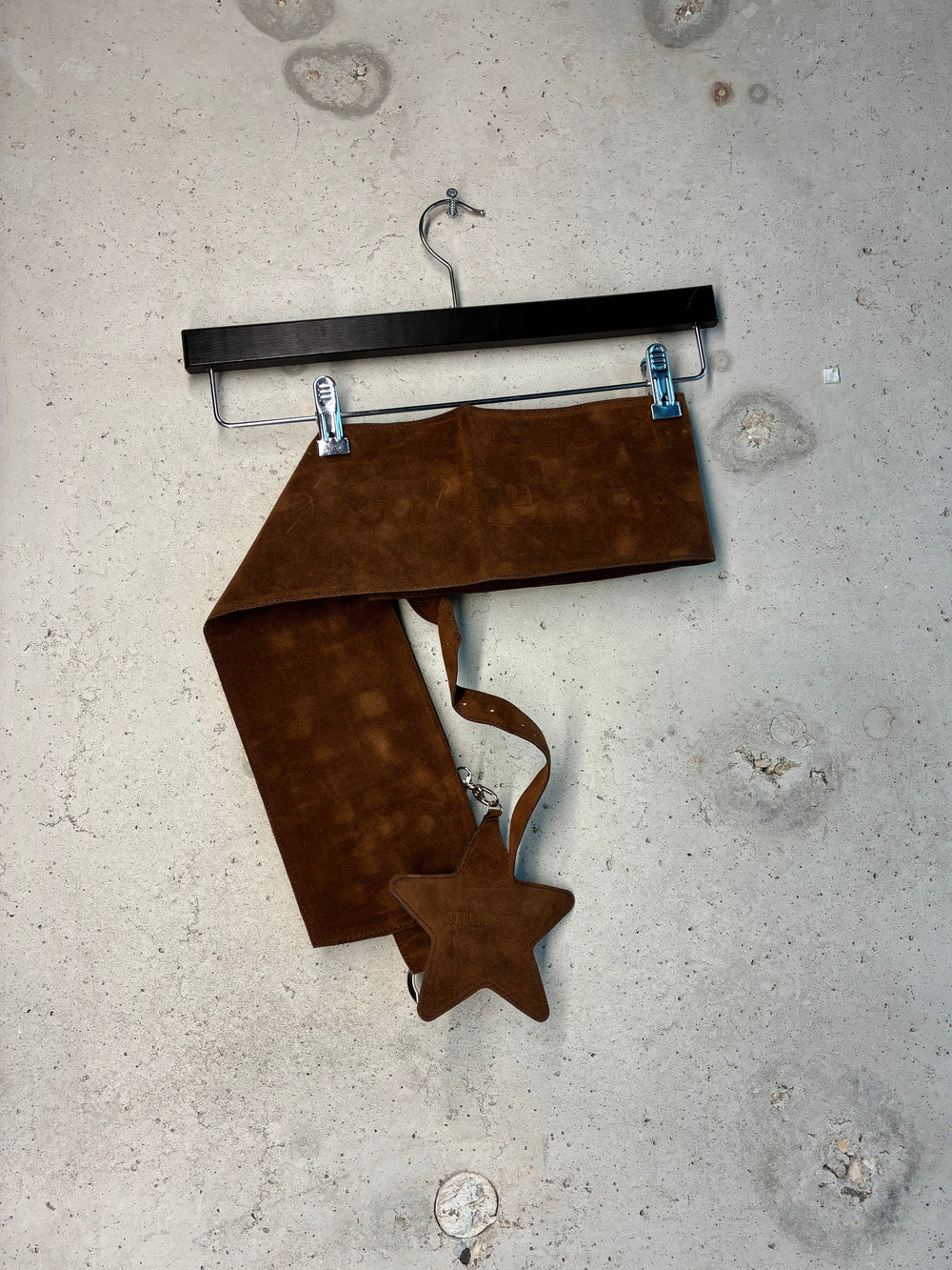 Back view of brown Tellavision U.S.B utility belt with star pouch